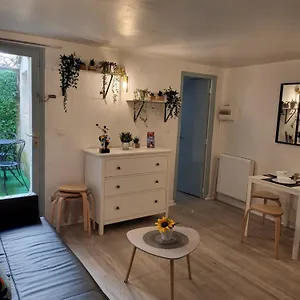 Appartement Studio/2 Pieces, Terrasse, Avignon
